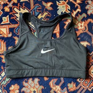 NWOT Black Nike Sports Bra Size Medium